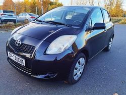 Schwarz Gebraucht 2006 Toyota Yaris Sol Limousine | 2.990 € (Fairer Preis)