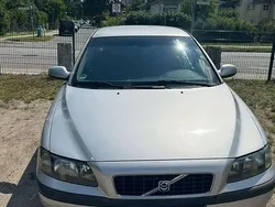 Silber Gebraucht 2003 Volvo S60 Limousine | 2.950 € (Fairer Preis)