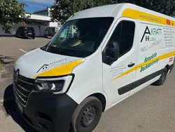 Weiß Gebraucht 2023 Renault Master Komfort Van | 27.900 € (Fairer Preis)
