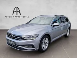 Silber Gebraucht 2023 VW Passat Business Kombi | 26.990 € (Etwas zu teuer)
