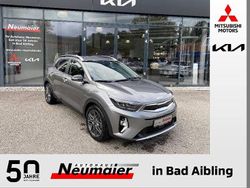 Grau Gebraucht 2024 Kia Stonic SUV | 21.900 € (Etwas zu teuer)