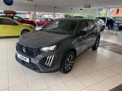 Grau Neu 2024 Peugeot 2008 Active SUV | 21.950 € (Guter Preis)