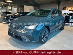 Blau Neu 2025 Seat Ibiza Style Limousine | 22.980 € (Guter Preis)