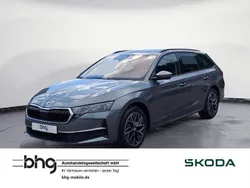 Graphitegrau metallic Gebraucht 2024 Skoda Octavia Selection Kombi | 31.930 € (Fairer Preis)