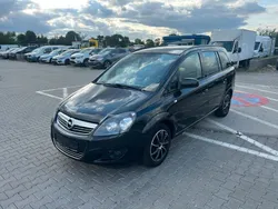 Schwarz Gebraucht 2014 Opel Zafira Family Van / Kleinbus | 3.950 € (Superpreis)