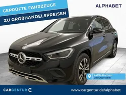 Nachtschwarz Gebraucht 2022 Mercedes GLA250 Progressive SUV | 25.407 € (Superpreis)
