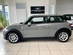 Grau Gebraucht 2017 Mini ONE Pepper Kleinwagen | 7.590 € (Fairer Preis)
