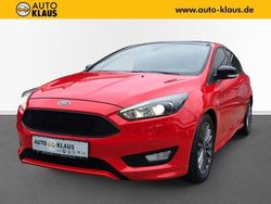 Rot Gebraucht 2018 Ford Focus ST-Line Limousine | 13.870 € (Fairer Preis)