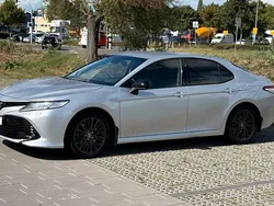 Silber Gebraucht 2020 Toyota Camry Business Edition Limousine | 28.000 € (Guter Preis)