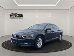 Schwarz Gebraucht 2017 VW Passat Comfortline Limousine | 14.450 € (Fairer Preis)