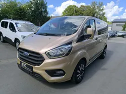 Gold Gebraucht 2020 Ford Transit Custom Van / Kleinbus | 24.990 €