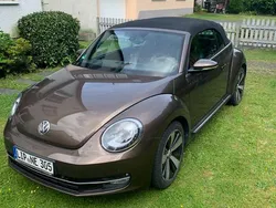 Braun Gebraucht 2013 VW Beetle Exclusive Cabrio | 13.500 € (Guter Preis)