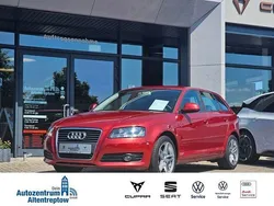 Rot Gebraucht 2009 Audi A3 Sportback Attraction Limousine | 8.500 € (Teuer)