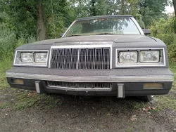 Schwarz Gebraucht 1985 Chrysler Le Baron Cabrio | 3.750 €