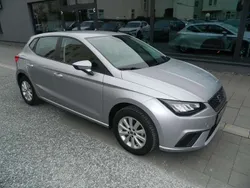Reflex silber Gebraucht 2023 Seat Ibiza Style Limousine | 16.490 € (Guter Preis)