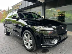 Schwarz Gebraucht 2018 Jaguar F-Pace R-Sport SUV | 20.900 €