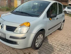 Silber Gebraucht 2007 Renault Modus Van / Kleinbus | 1.950 €