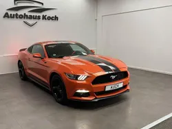 Orange Gebraucht 2016 Ford Mustang GT Coupé | 24.900 € (Guter Preis)