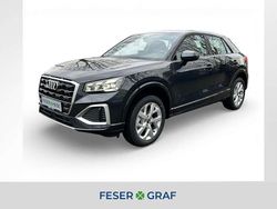 Manhattangrau metallic Neu 2025 Audi Q2 Advanced Plus SUV | 44.000 € (Teuer)