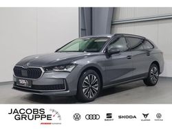 Grau Neu 2025 Skoda Superb Selection Kombi | 56.275 € (Teuer)