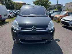 Schwarz Gebraucht 2013 Citroën Berlingo SELECTION Van / Kleinbus | 4.999 € (Fairer Preis)