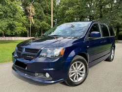 Blau Gebraucht 2014 Dodge Grand Caravan Van / Kleinbus | 10.900 € (Guter Preis)