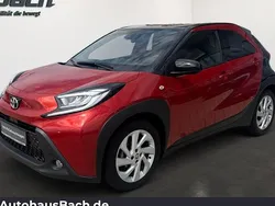 Rot Gebraucht 2022 Toyota Aygo Pulse Kleinwagen | 15.990 € (Fairer Preis)