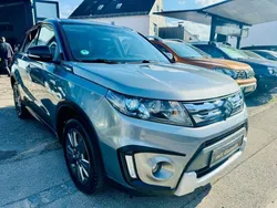 Grau Gebraucht 2017 Suzuki Vitara Comfort SUV | 12.850 € (Fairer Preis)