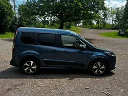 Blau Gebraucht 2021 Ford Tourneo Connect Active Van / Kleinbus | 21.999 € (Guter Preis)