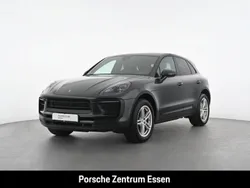 Grau Gebraucht 2022 Porsche Macan SUV | 59.900 € (Fairer Preis)