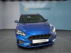 Blau Gebraucht 2022 Ford Focus ST-Line Kombi | 19.799 € (Fairer Preis)