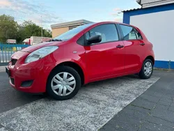 Rot Gebraucht 2009 Toyota Yaris Kleinwagen | 3.999 € (Fairer Preis)