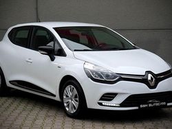 Weiß Gebraucht 2019 Renault Clio IV LIMITED Limousine | 7.190 € (Guter Preis)