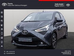 Grau Gebraucht 2021 Toyota Aygo Team Kleinwagen | 12.990 € (Etwas zu teuer)