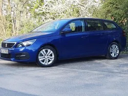 Blau Gebraucht 2020 Peugeot 308 Kombi | 11.800 € (Fairer Preis)