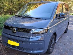 Grau Gebraucht 2022 VW T7 Van | 43.999 € (Fairer Preis)