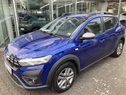 Ironblau metallic Gebraucht 2023 Dacia Sandero Expression Kleinwagen | 15.776 € (Fairer Preis)