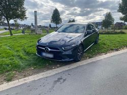 Grau Gebraucht 2019 Mercedes CLS350 Coupé | 34.350 € (Superpreis)