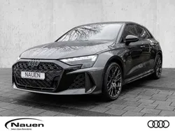 Daytonagrau perleffekt Neu 2024 Audi RS3 Sportback Ambiente Kleinwagen | 75.990 €