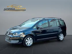 Schwarz Gebraucht 2011 VW Touran Trendline Van / Kleinbus | 7.499 € (Fairer Preis)
