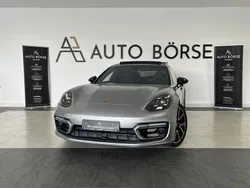 Silber Gebraucht 2020 Porsche Panamera Turbo S Sport Turismo Limousine | 118.990 €