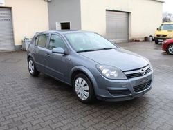 Grau Gebraucht 2005 Opel Astra Limousine | 990 € (Superpreis)