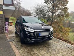 Schwarz Gebraucht 2015 Peugeot 4008 Allure SUV | 9.500 € (Fairer Preis)