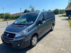 Grau Gebraucht 2016 Fiat Scudo Van / Kleinbus | 8.490 € (Fairer Preis)