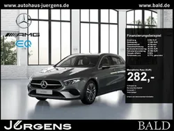 Grau metalliclack mountaingra Gebraucht 2025 Mercedes A180 Progressive Limousine | 29.950 € (Fairer Preis)