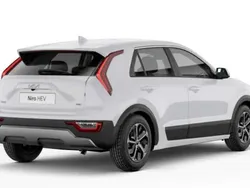 Schneeweiß Neu 2024 Kia Niro Edition 7 SUV | 28.168 € (Superpreis)