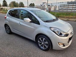 Silber Gebraucht 2011 Hyundai ix20 Kleinwagen | 4.400 € (Superpreis)