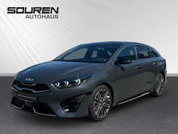 Grau Gebraucht 2024 Kia ProCeed GT-Line Kleinwagen | 30.990 € (Fairer Preis)