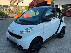 Weiß Gebraucht 2011 Smart ForTwo Coupé Kleinwagen | 3.899 € (Fairer Preis)