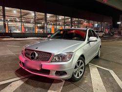 Silber Gebraucht 2008 Mercedes C220 Limousine | 7.400 € (Etwas zu teuer)